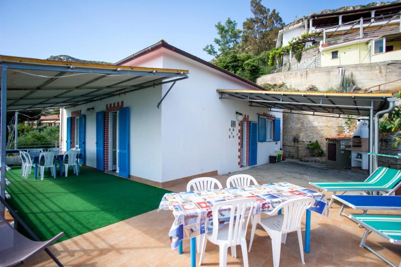 Villa La Terrazza Sul Mare - Goelba Fetovaia Eksteriør billede
