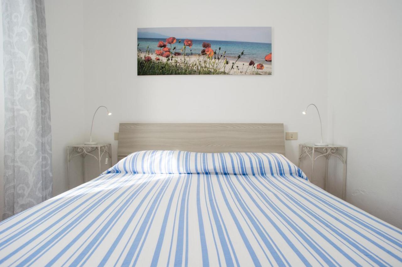 Villa La Terrazza Sul Mare - Goelba Fetovaia Eksteriør billede